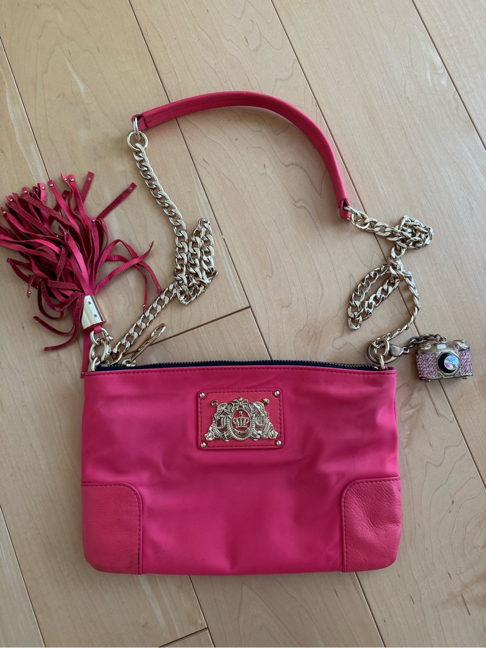 Vintage Pink Juicy Couture Women’s Purse With Camera Pendent
